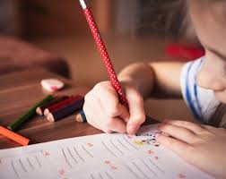 Apoyo y refuerzo escolar